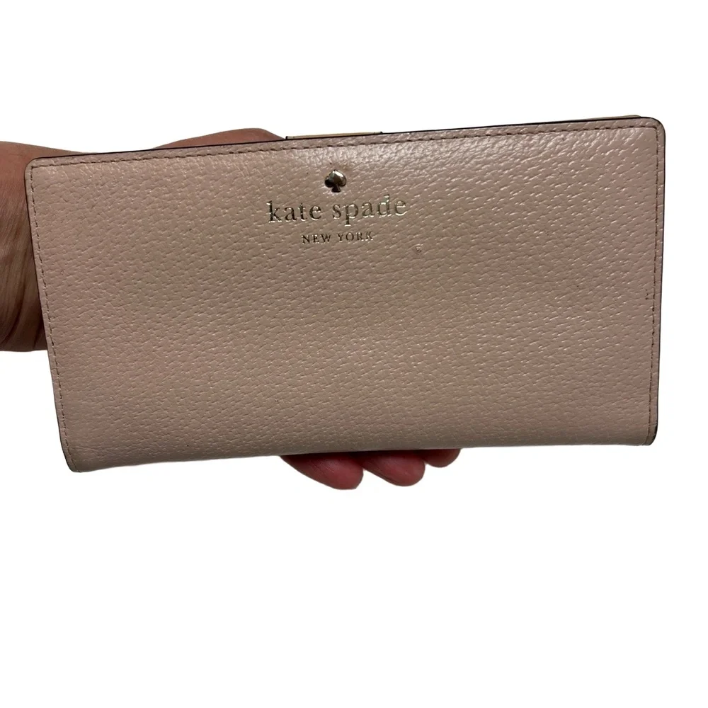 Kate Spade Cameron‎ Large Slim Bifold Wallet with Button Snap Closure Blush Pink